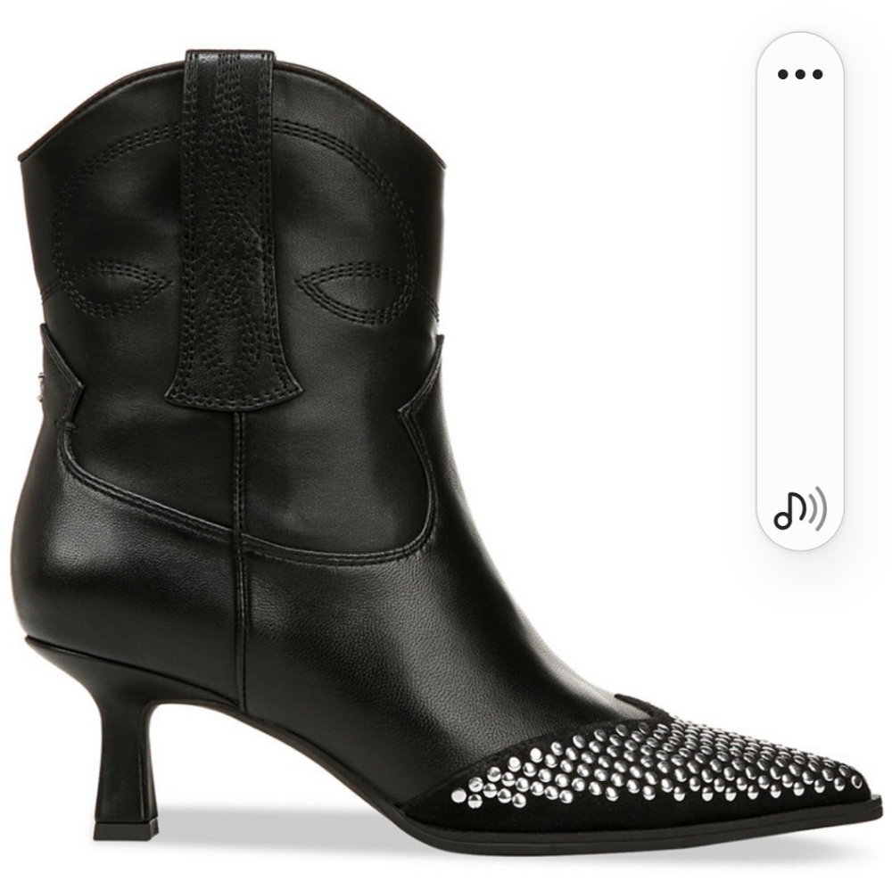 Circus by sam elderman